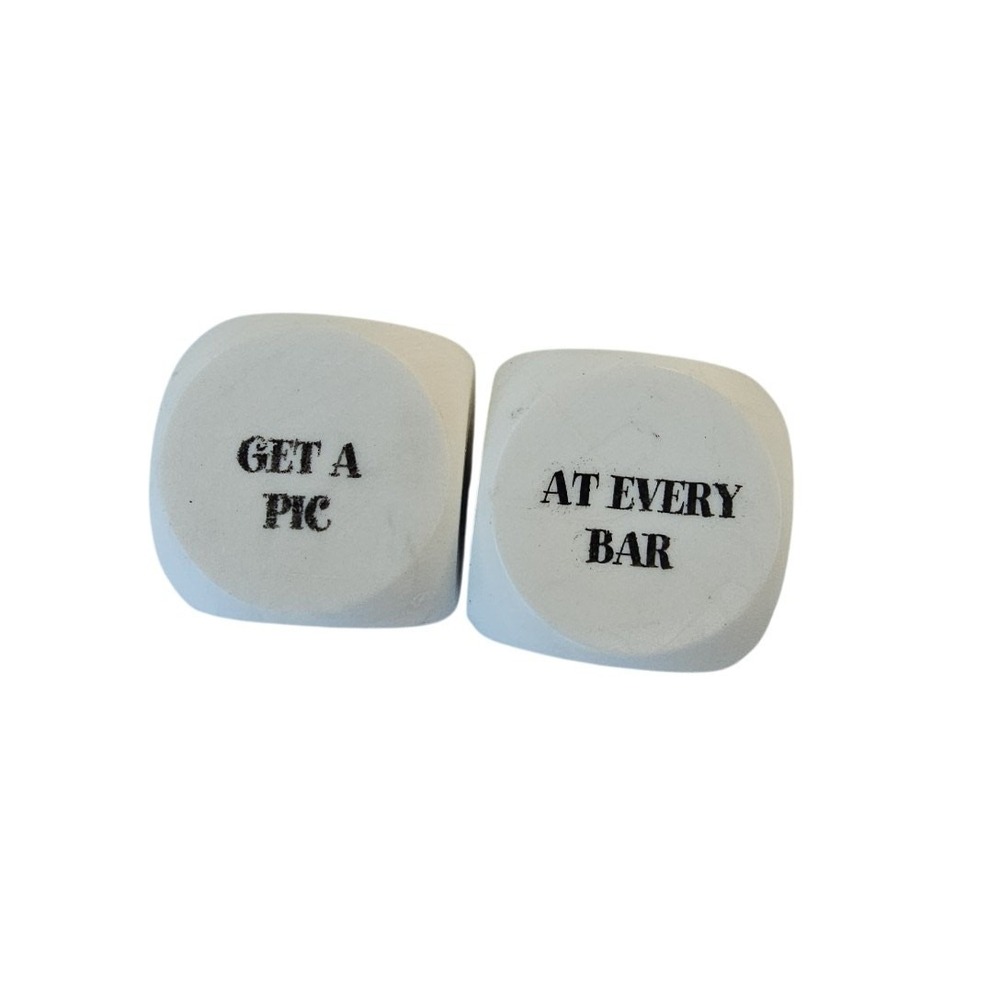Dice drinking game‎